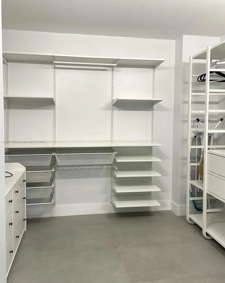 Oceania III #1734 image #13