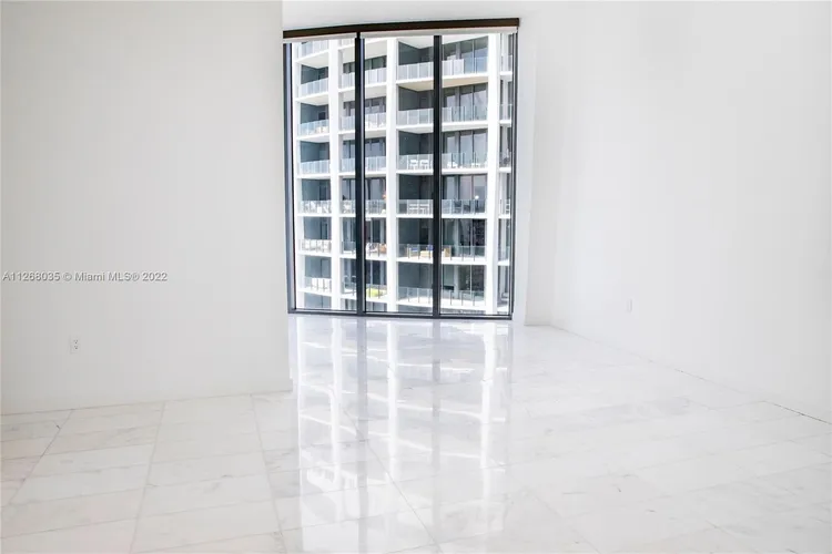Two Park Grove #16B image #10