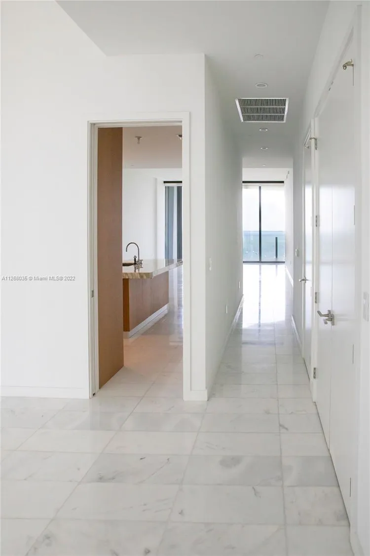 Two Park Grove #16B image #11