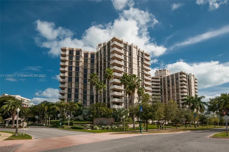 Towers of Key Biscayne #A504 image #27