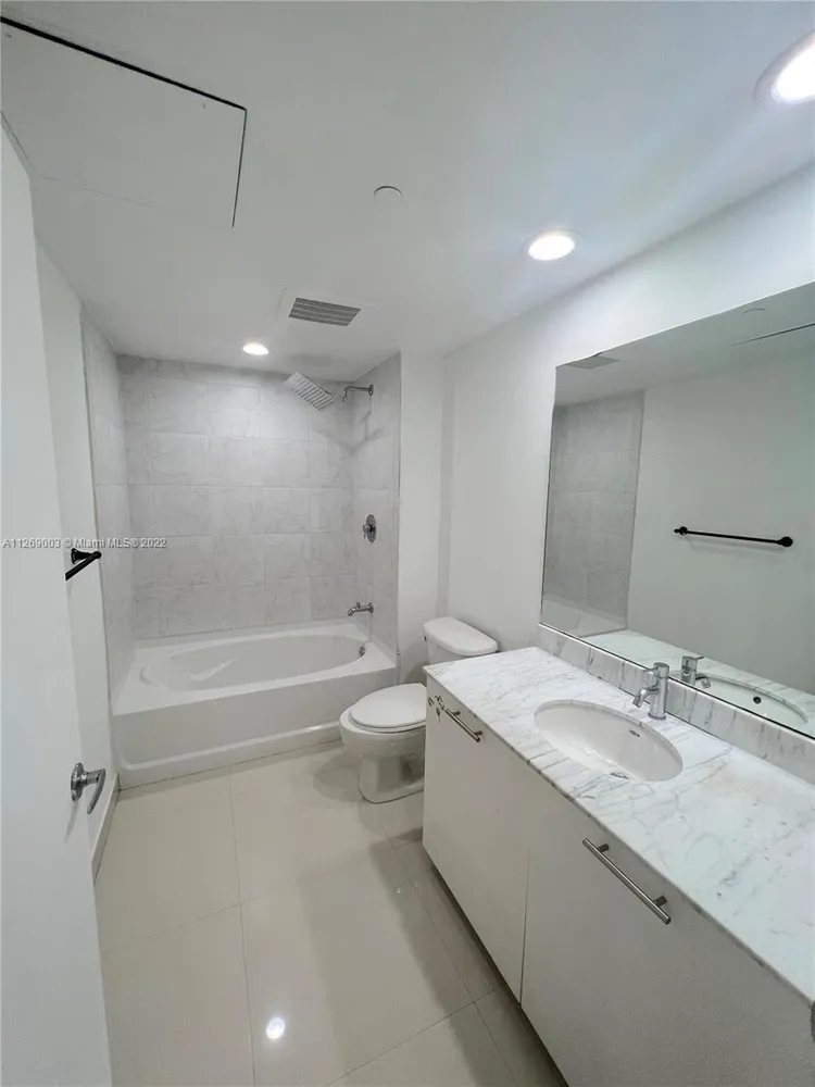 The Plaza on Brickell South #303 image #11