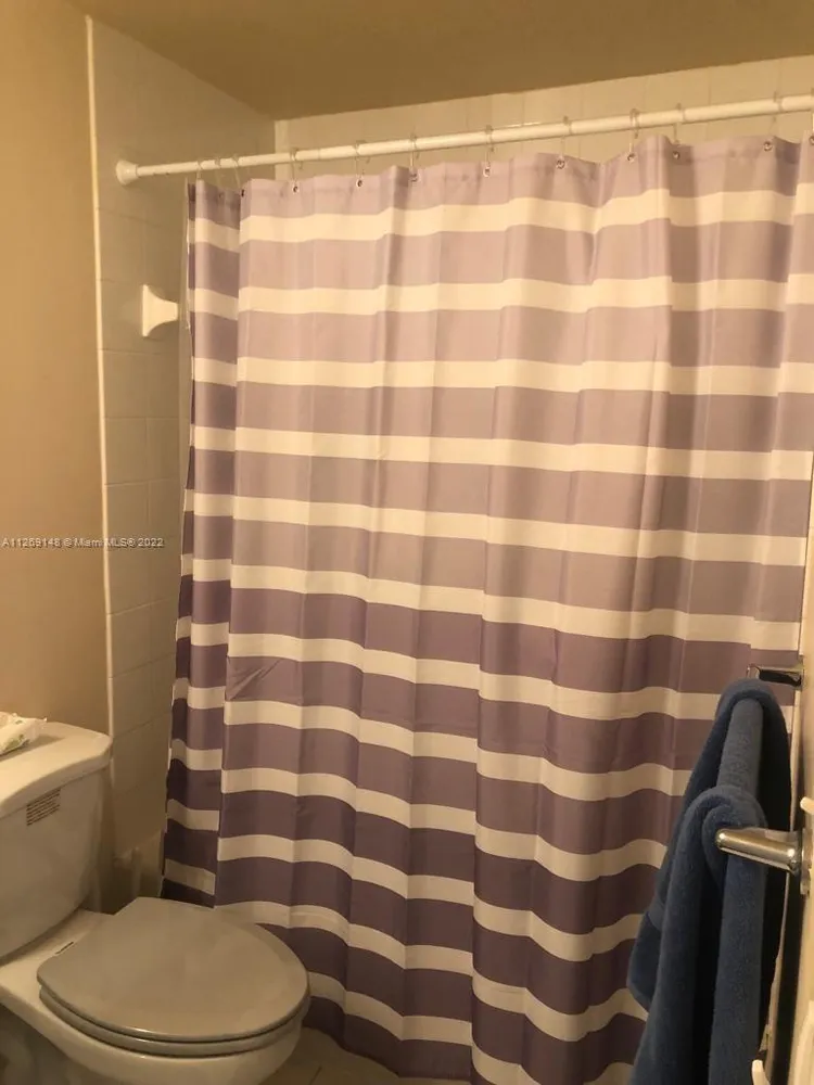 Douglas Grand #711 image #11