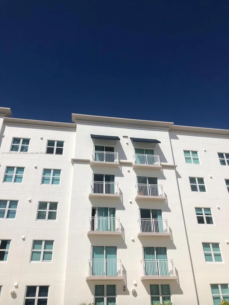 Douglas Grand #711 image #15