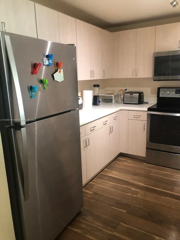 Douglas Grand #711 image #6