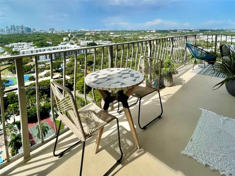 Palm Bay Yacht Club #PH-9 image #12