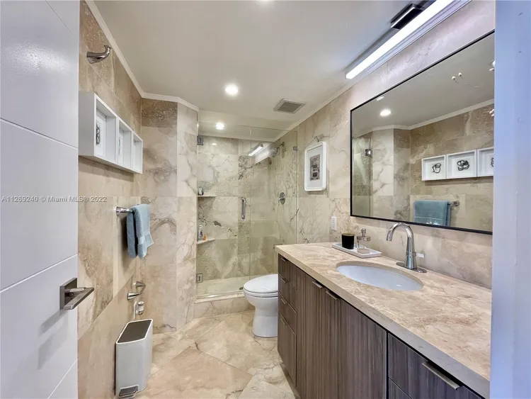 Palm Bay Yacht Club #PH-9 image #28