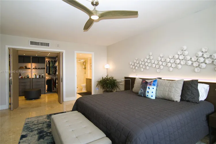 Palm Bay Yacht Club #PH-9 image #31