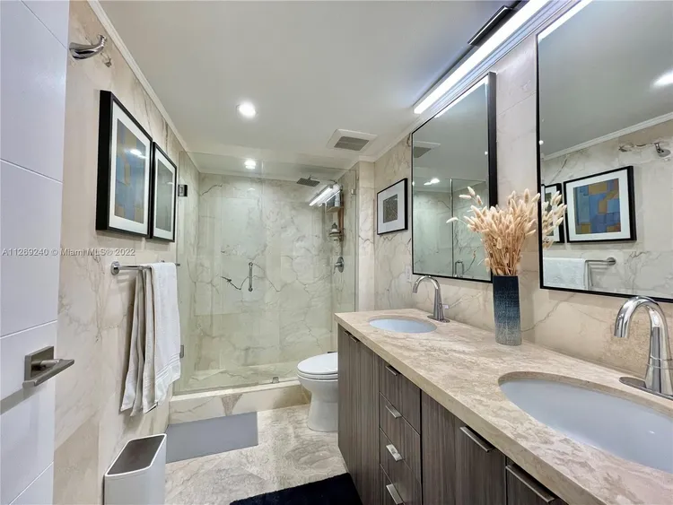 Palm Bay Yacht Club #PH-9 image #32