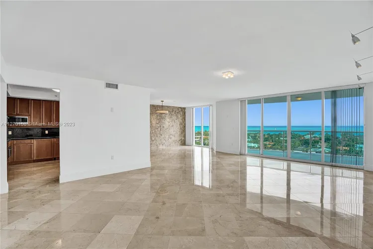 Hamptons South #1405 image #6