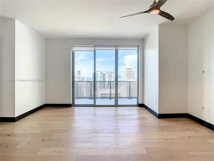 Muze at Met #PH1 image #13