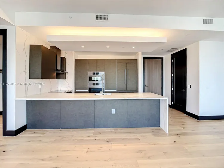 Muze at Met #PH1 image #15