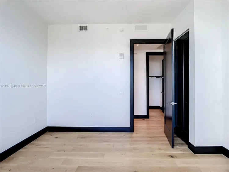 Muze at Met #PH1 image #16