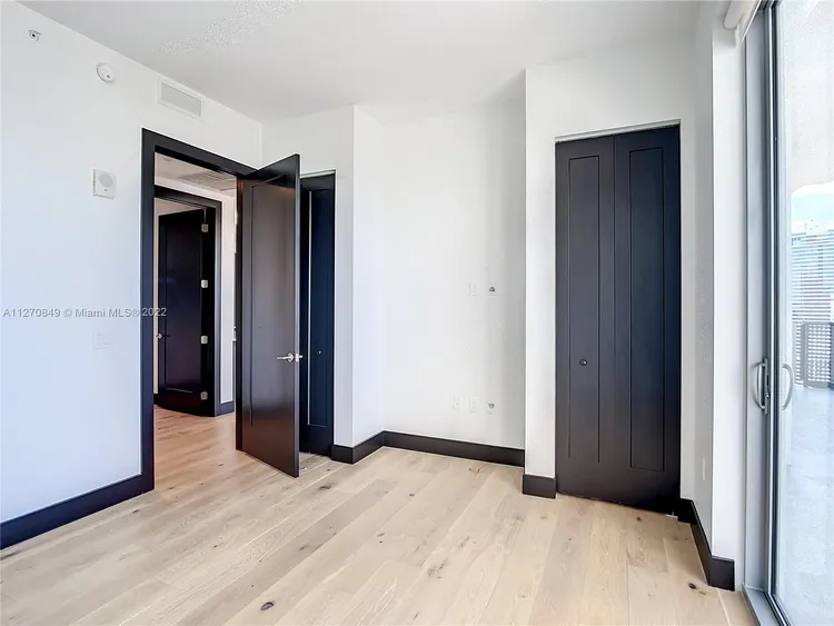 Muze at Met #PH1 image #17