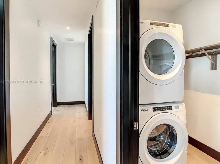 Muze at Met #PH1 image #33