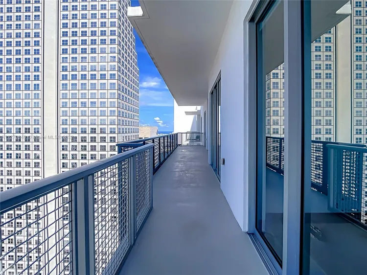 Muze at Met #PH1 image #38