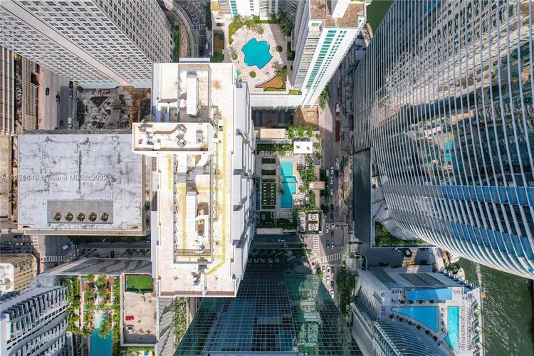 Muze at Met #PH1 image #41