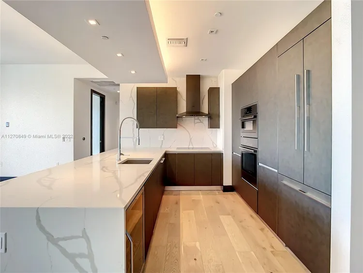 Muze at Met #PH1 image #9