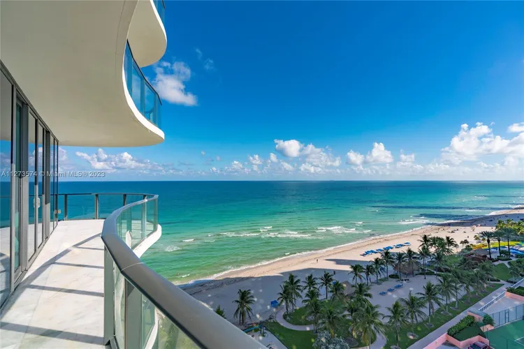 Regalia #11 image #15