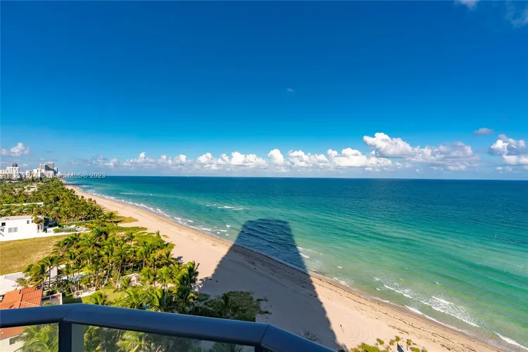 Regalia #11 image #21