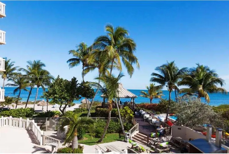 Towers of Key Biscayne #A808 image #37