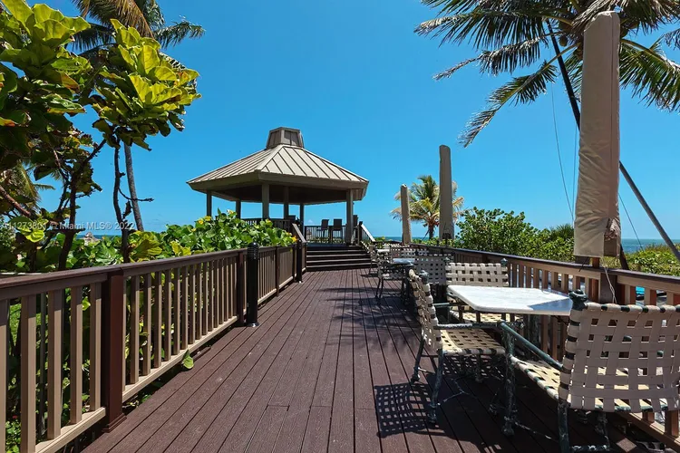 Towers of Key Biscayne #A808 image #42