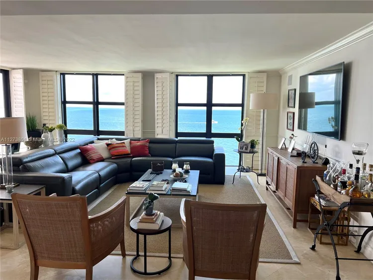 Towers of Key Biscayne #A808 image #8