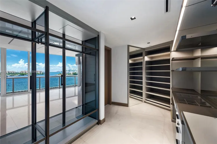 Murano at Portofino #801 image #10