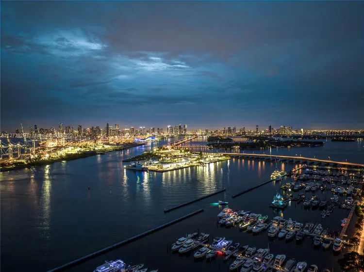 Murano at Portofino #801 image #15