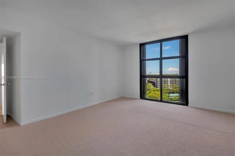 Nine Island Avenue #915 image #18