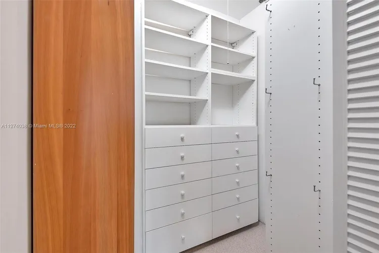 Nine Island Avenue #915 image #23