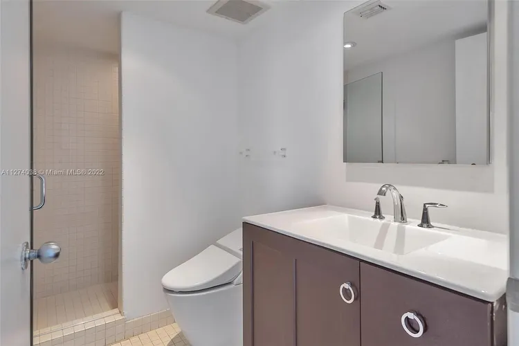 Nine Island Avenue #915 image #26