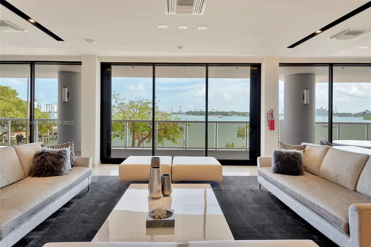 Nine Island Avenue #915 image #35