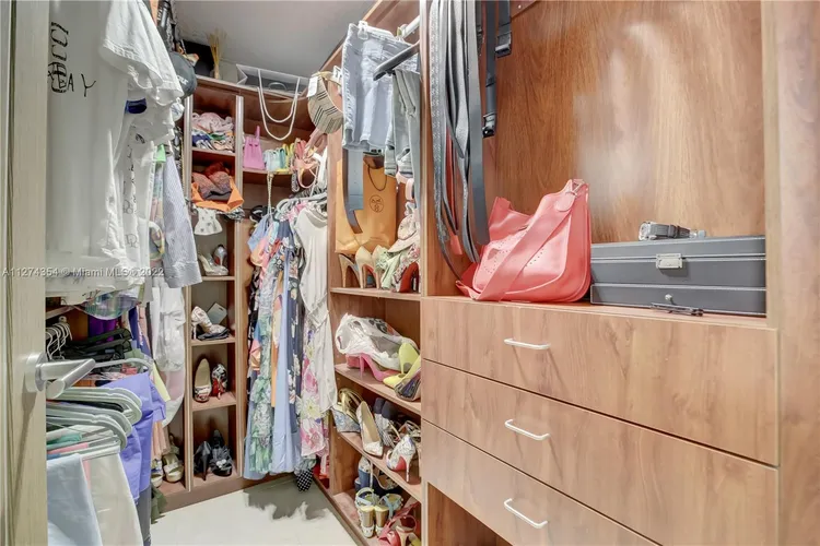 La Mer Estates #1601 image #17