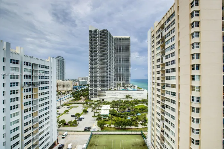 La Mer Estates #1601 image #9