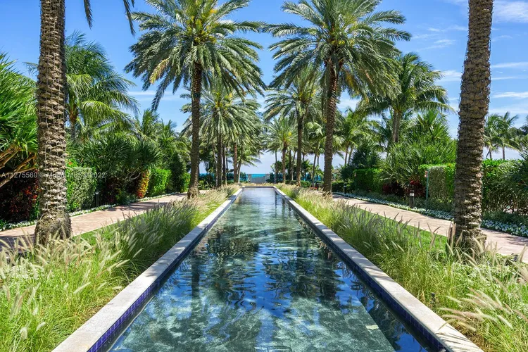 Continuum I South #2401 image #24