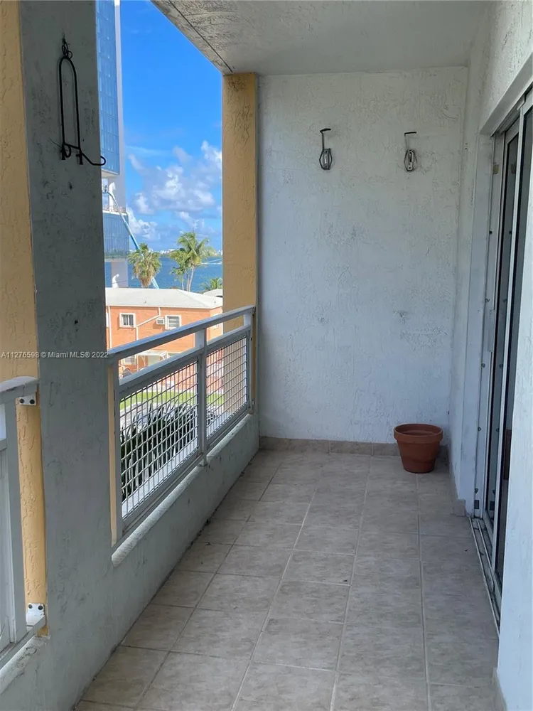 Bahia Biscayne #401 image #27