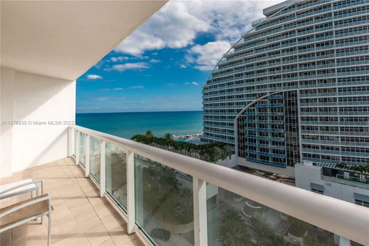 Hilton Q Club #1201 image #15