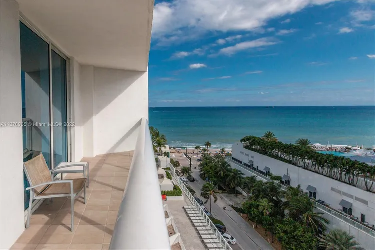 Hilton Q Club #1201 image #16