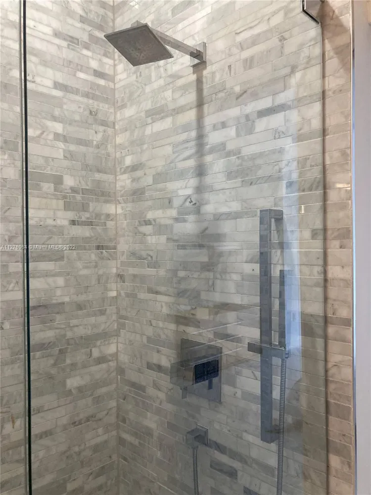 Paramount Miami Worldcenter #409 image #10