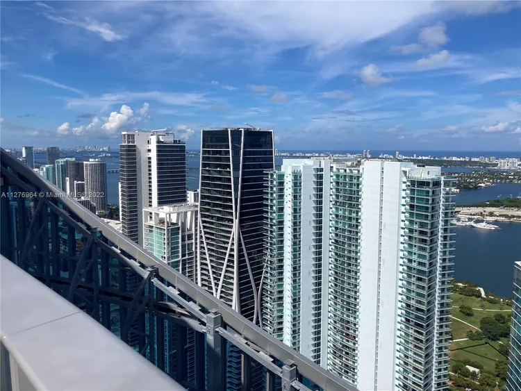 Paramount Miami Worldcenter #409 image #13