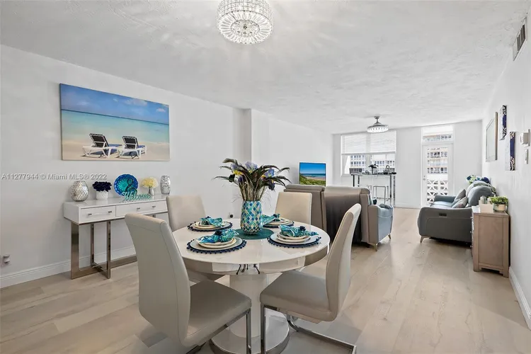 Galt Towers #14K image #7