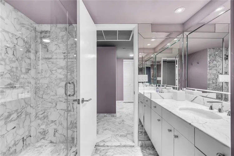 Turnberry Towers #22E image #25