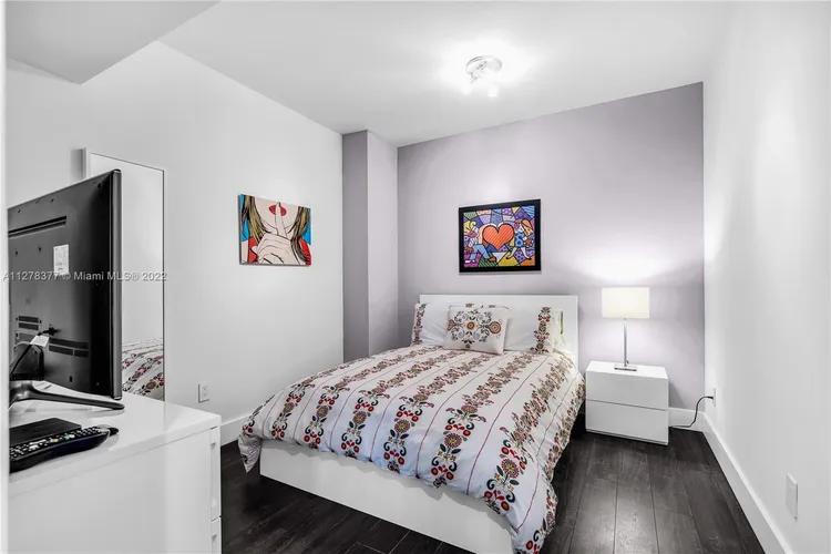 Turnberry Towers #22E image #29