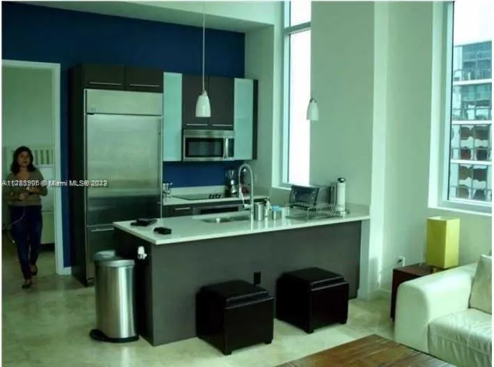 500 Brickell #1001 image #6