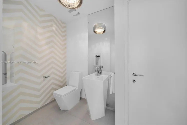 Continuum II North #2004 image #21