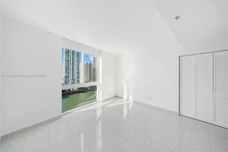 One Miami #1709 image #13