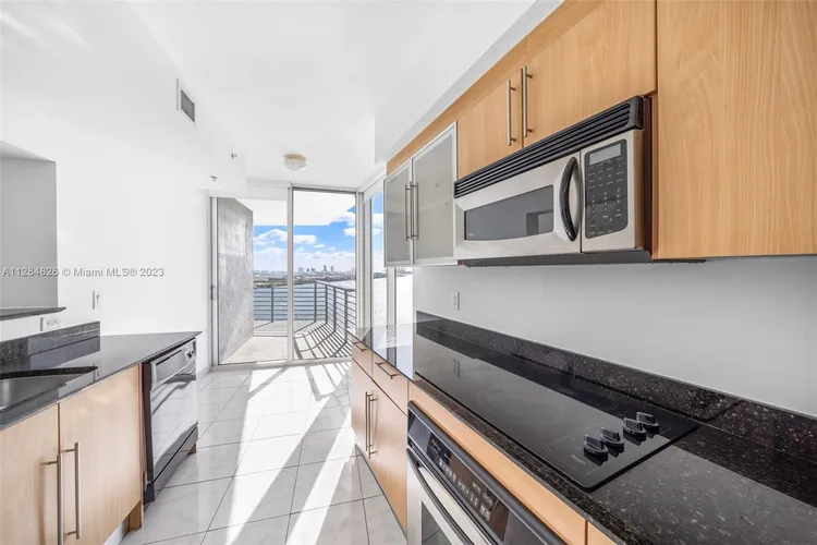 One Miami #1709 image #6