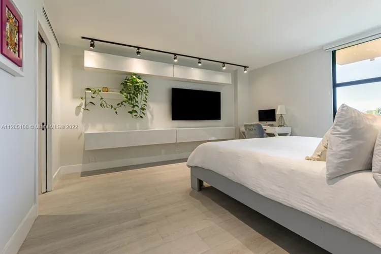 Towers of Key Biscayne #B404 image #10