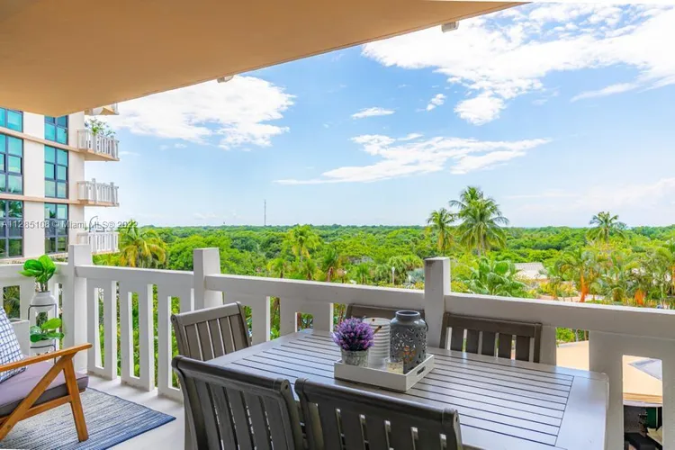 Towers of Key Biscayne #B404 image #17