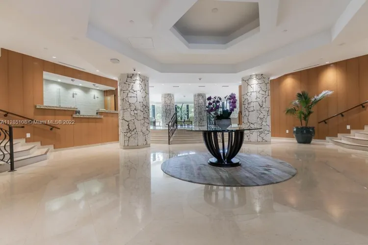 Towers of Key Biscayne #B404 image #18